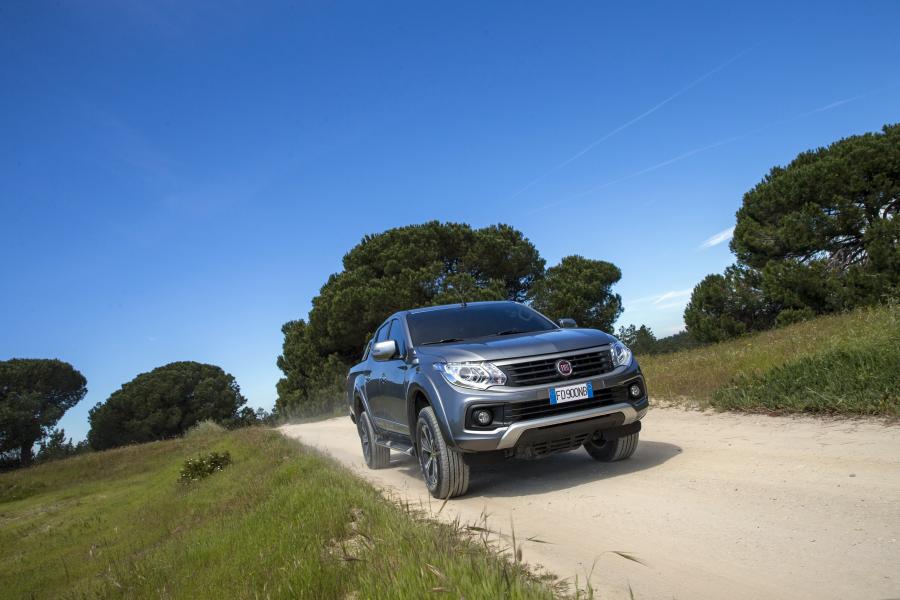  Fiat Fullback Double Cab 2016 года  (WW) (фото 21 из 40)